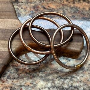 Elegant Gold-Toned Bangle Set